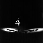 Bilder der Uraufführung von »Appositionen III« von Thomas Christoph Heyde mit Iokine und Aitzol Itturiagagoitia (Violine).